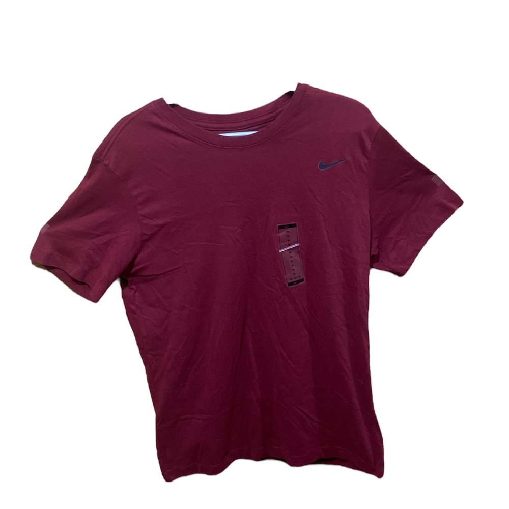 Brand new Red nike dri-fit t-shirt, Mens M